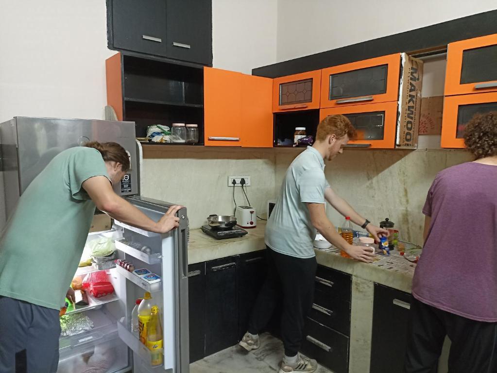 Red Beryl Home Stay - Housity