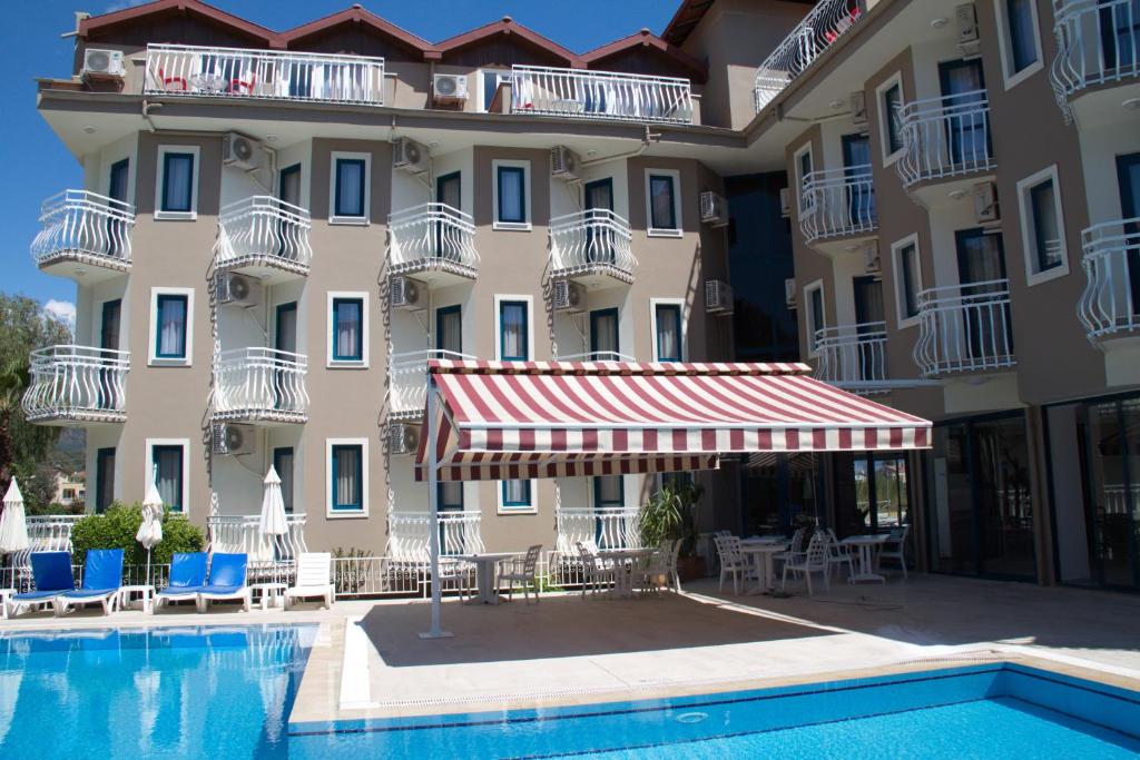 Bazén v ubytování Remer Hotel nebo v jeho okolí