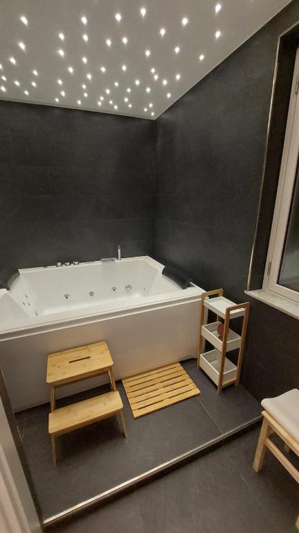 Postel nebo postele na pokoji v ubytování Esseneto Rooms