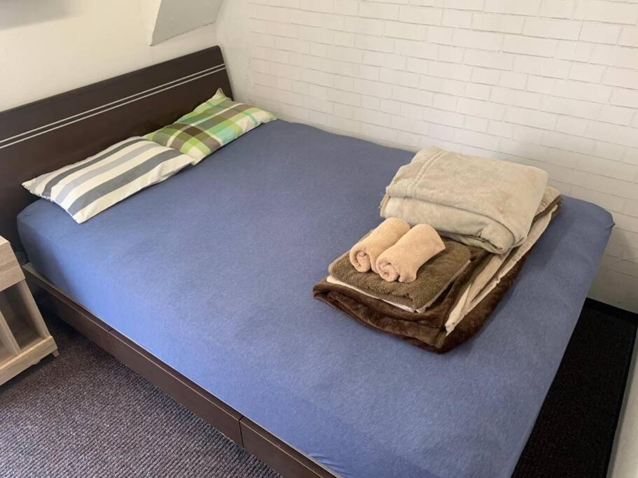 Tokyo Stay Shinjuku --Kitchen-dining-2room--にあるベッド