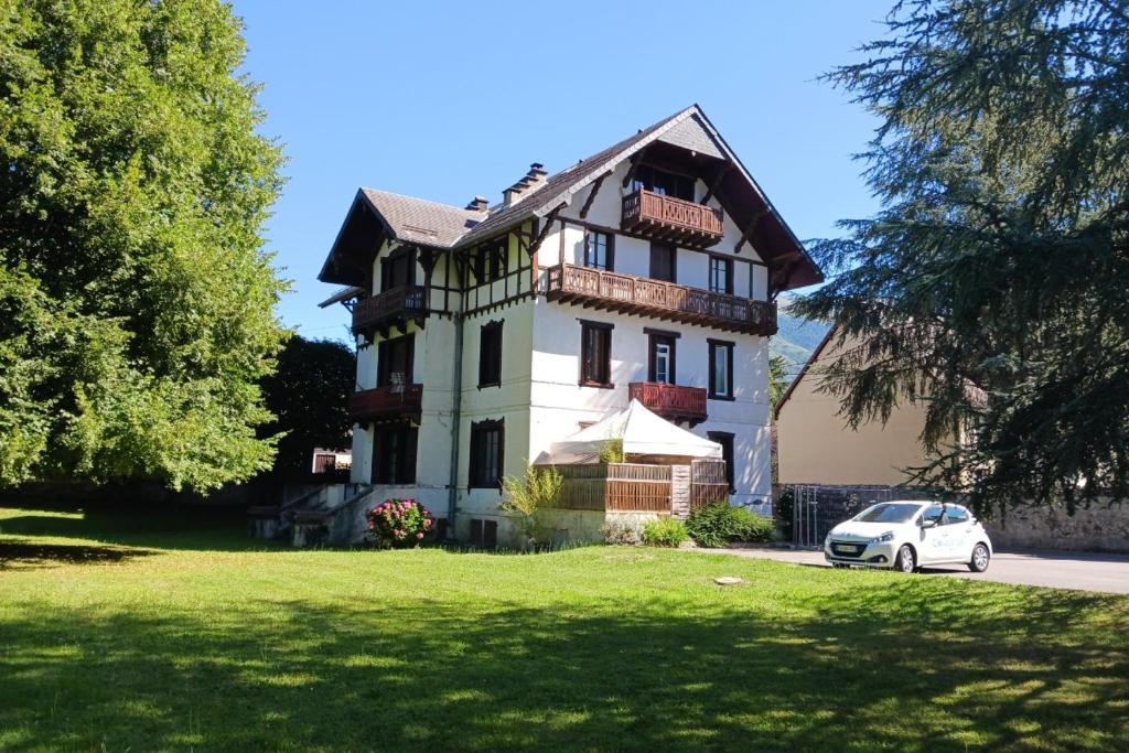 Zahrada ubytování Appartement Châlet de la Pique
