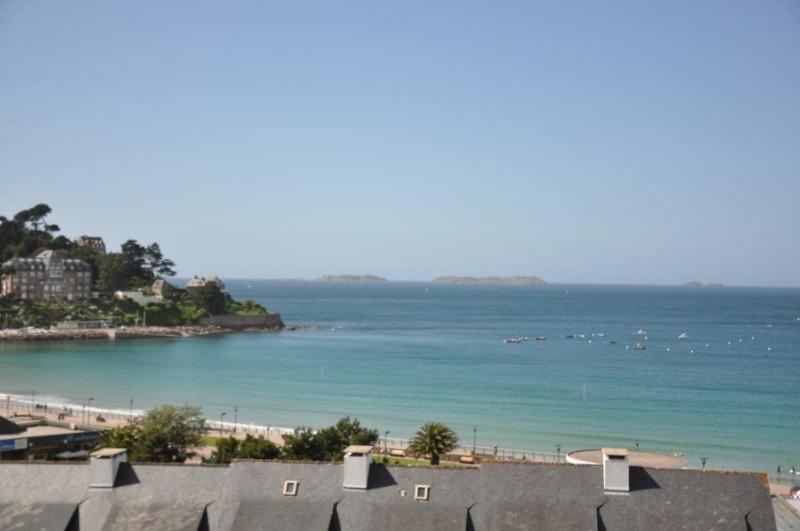 Appartement BELLE VUE MER dans la Tour du Château de Trestraou à PERROS-GUIREC - Réf 865 - Appartement Avec Vue Sur La Mer
