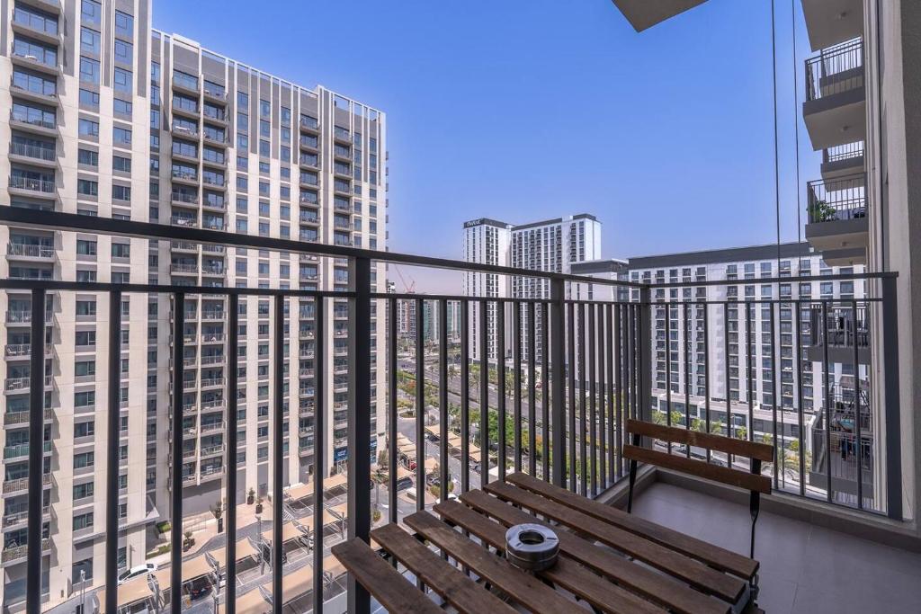 Fotografie z fotogalerie ubytování Stylish 1-bed perfect for 3 v Dubaji