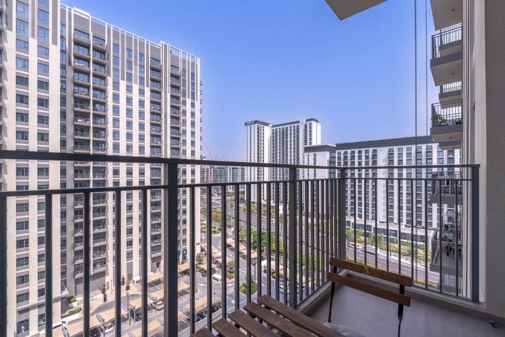 Fotografie z fotogalerie ubytování Stylish 1-bed perfect for 3 v Dubaji