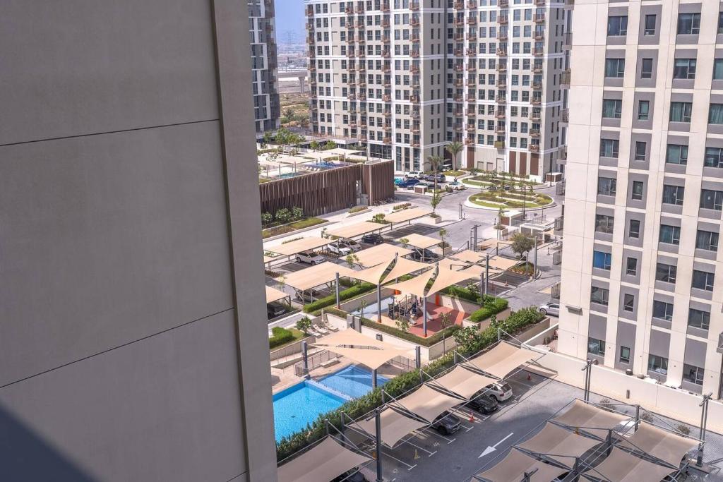 Fotografie z fotogalerie ubytování Stylish 1-bed perfect for 3 v Dubaji