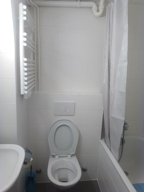 Charming flat center and near the lake - Resim 31