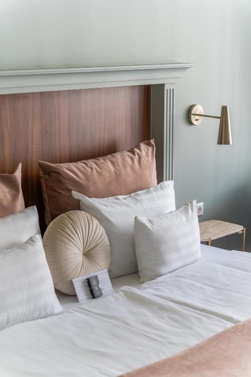 Queen's Court Hotel & Residence - Resim 26