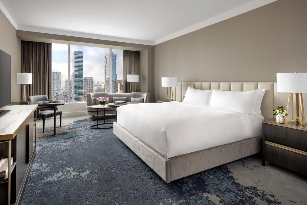 The Ritz-Carlton, Toronto photo 5