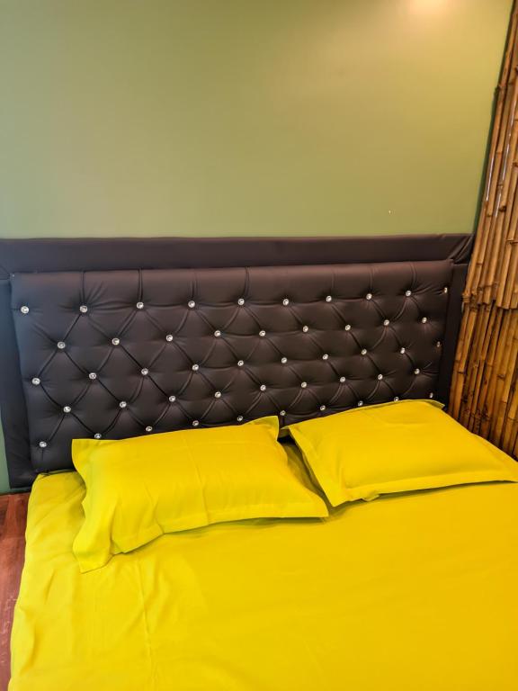 Postel nebo postele na pokoji v ubytování Pravuprasad Homestay
