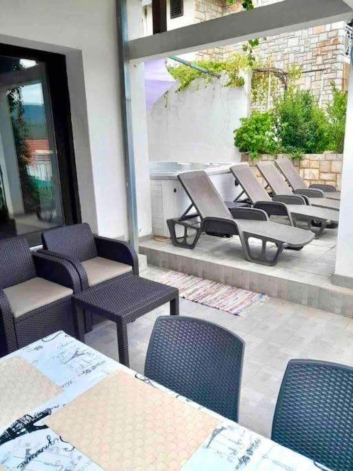 Fotografie z fotogalerie ubytování Apartment di Matteo v destinaci Jelsa