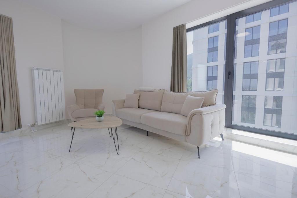 Green Eyes Apartments - Two-Bedroom Apartment