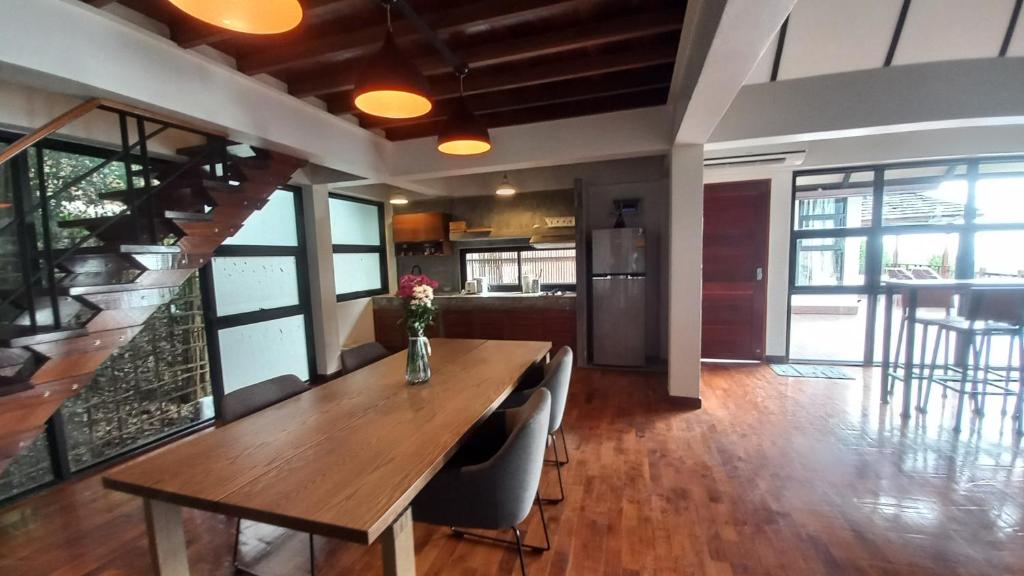 Cucina o angolo cottura di Taoruna Villa
