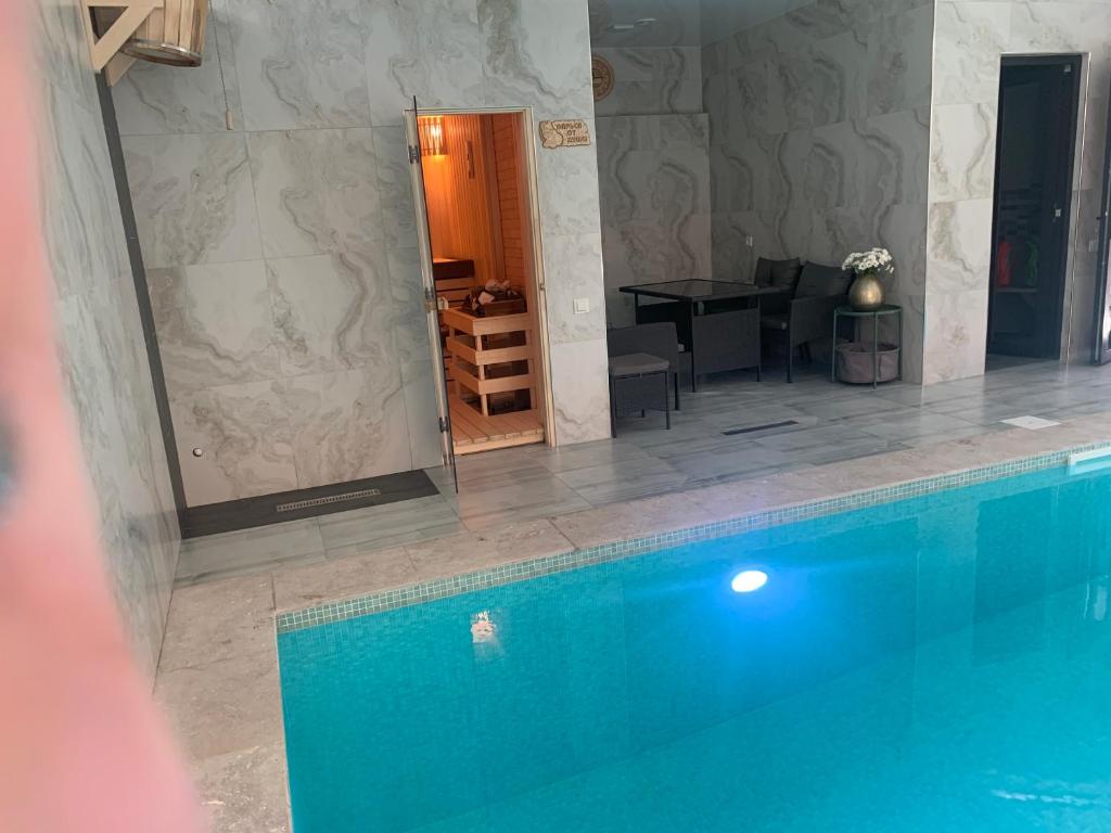 Bazén v ubytování Harmony Resort nebo v jeho okolí