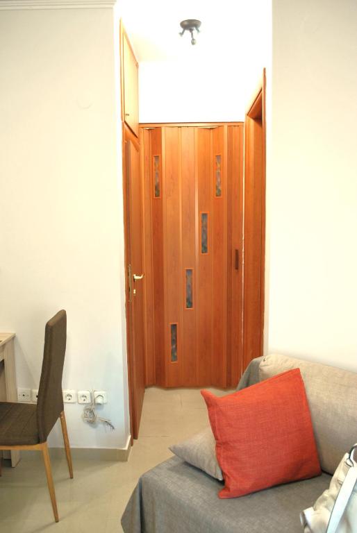 Penny's luxury city apartment - 17