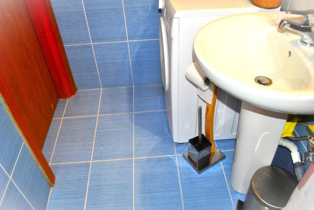 Penny's luxury city apartment - 13