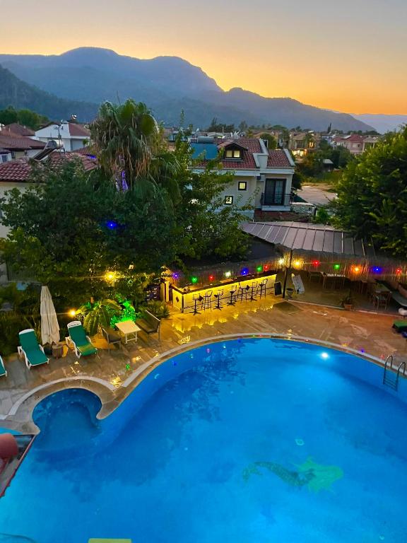 Bazén v ubytování Hotel Konak Su nebo v jeho okolí