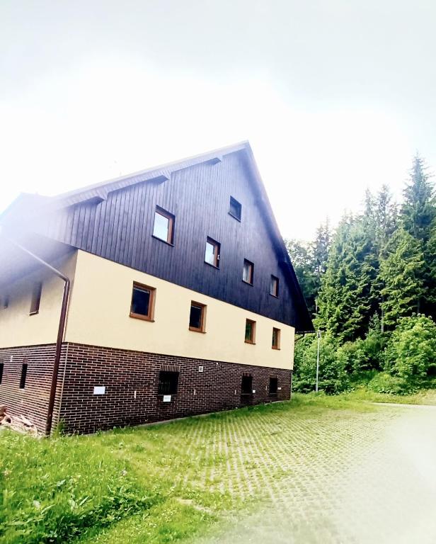 Zdjęcie z galerii obiektu APARTMÁNY za SNĚŽNÍKEM w mieście Dolní Morava