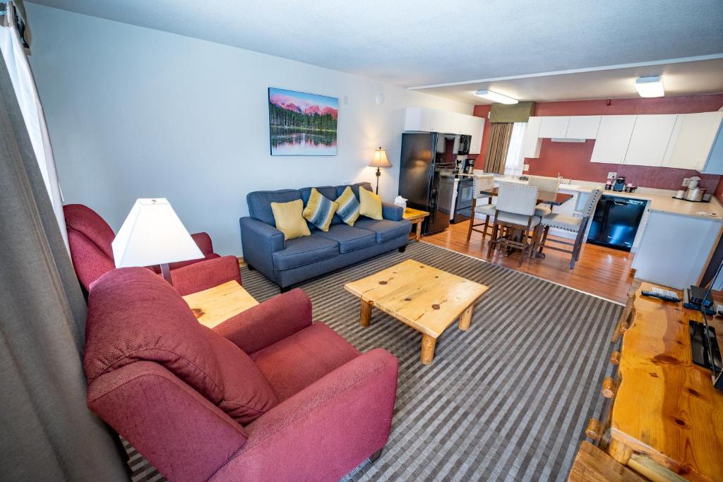 Hotel Estes photo