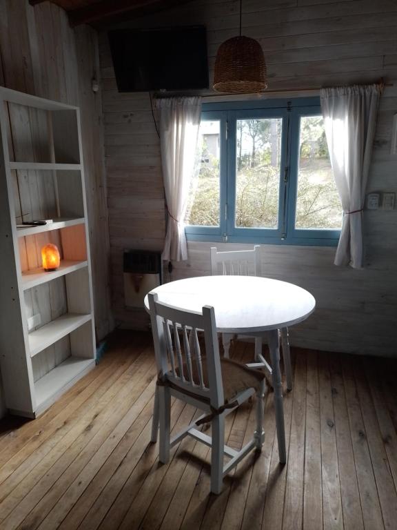 Foto de la galería de la cabanita pinamar en Pinamar