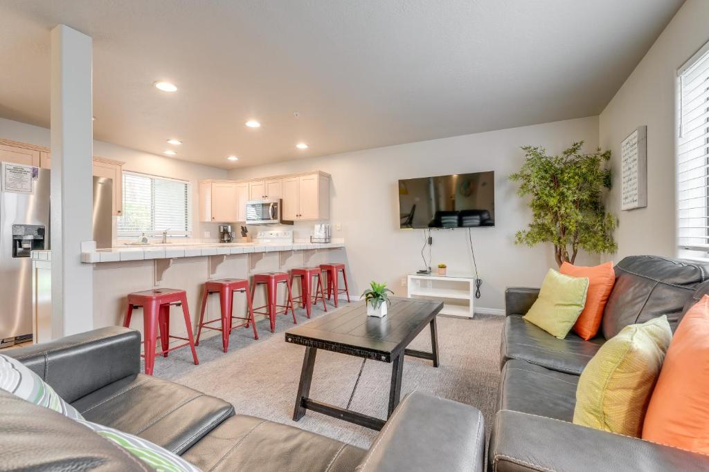 Family-Friendly St George Condo with Community Pools, St. George ...