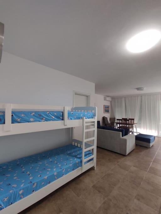 Seaview Apartment Drymades22 - Imazhi 2