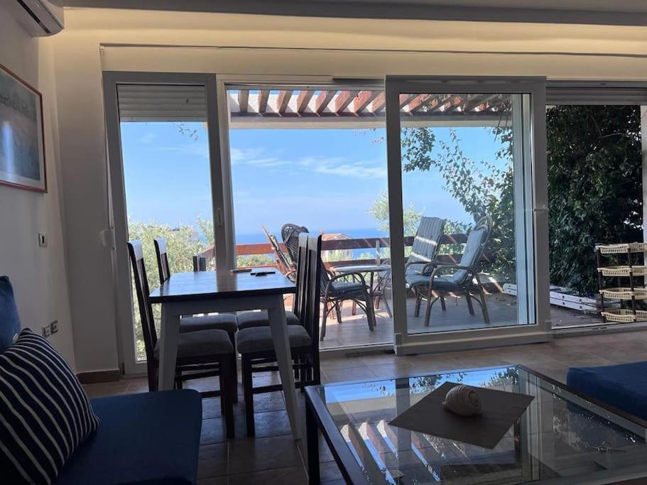 Seaview Apartment Drymades22 - Imazhi 5