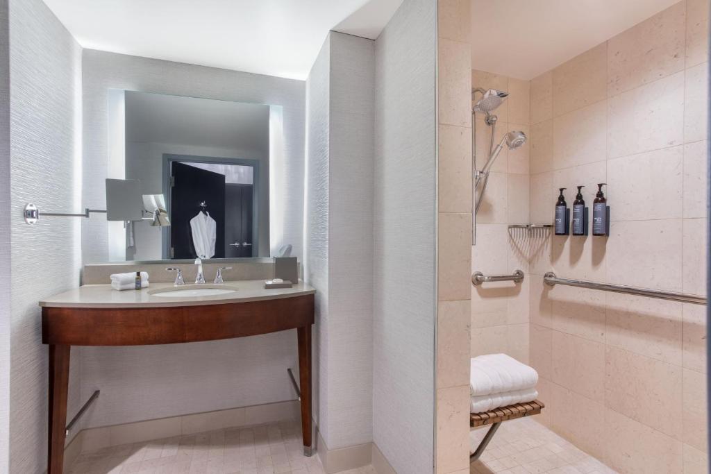 The Westin Buckhead Atlanta photo