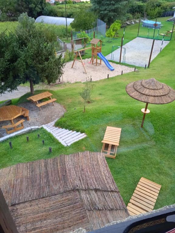 Herní místnost nebo prostor pro děti v ubytování Quinta dos Campos - Apartamento 1