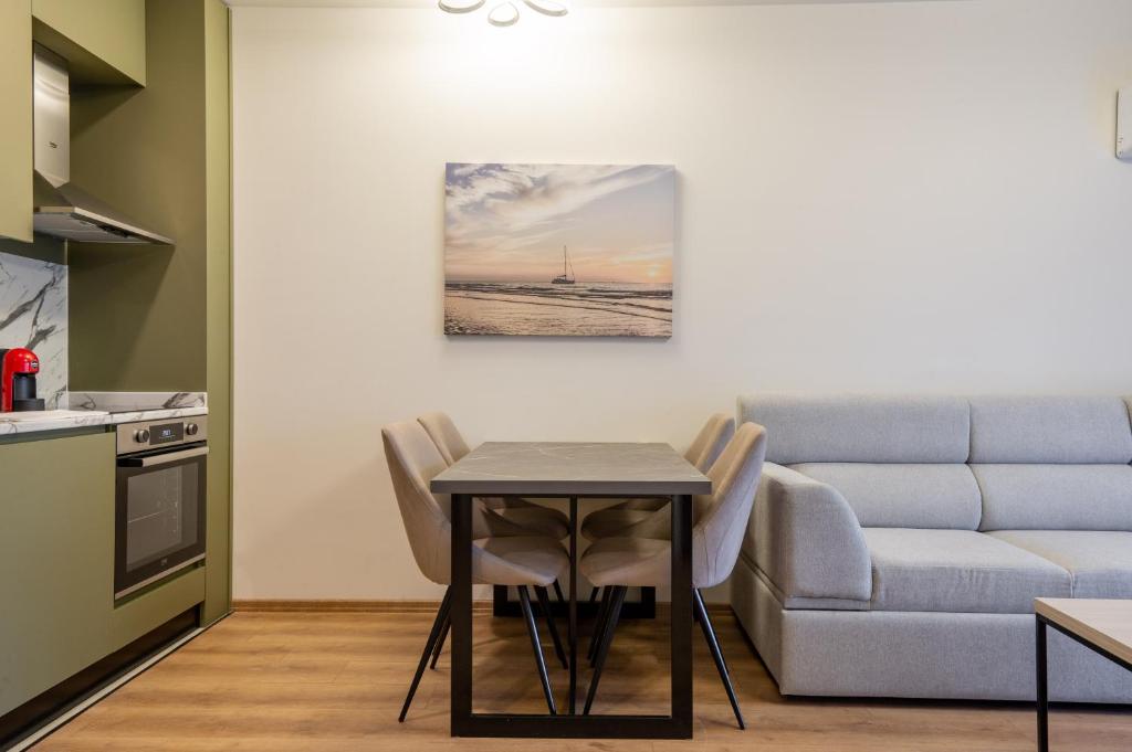 Kuchyň nebo kuchyňský kout v ubytování Dulamerovic Hotel