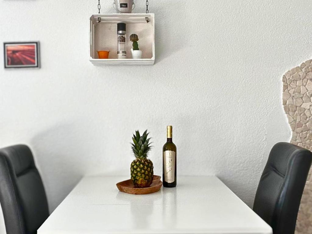 Posedenie v ubytovaní Apartment Pineapple