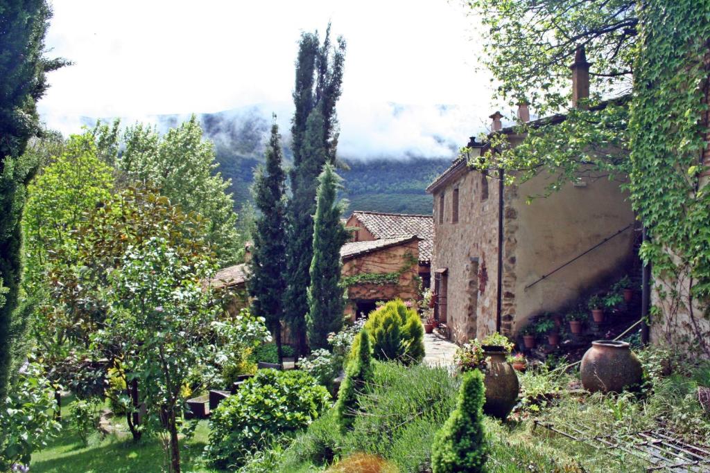 Táj Show country houses közelében