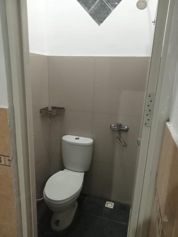 Koupelna v ubytování Hotel Srikandi Baru