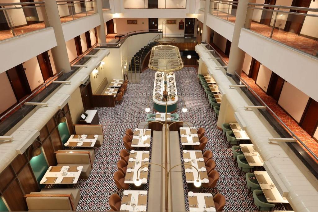 Posezení v ubytování Citadel Sarovar Portico Bengaluru