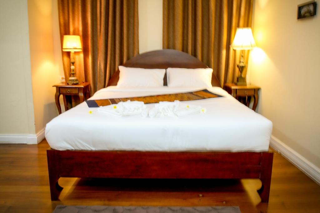 Le Luxe Boutique Hotel - Double Room With Private Bathroom