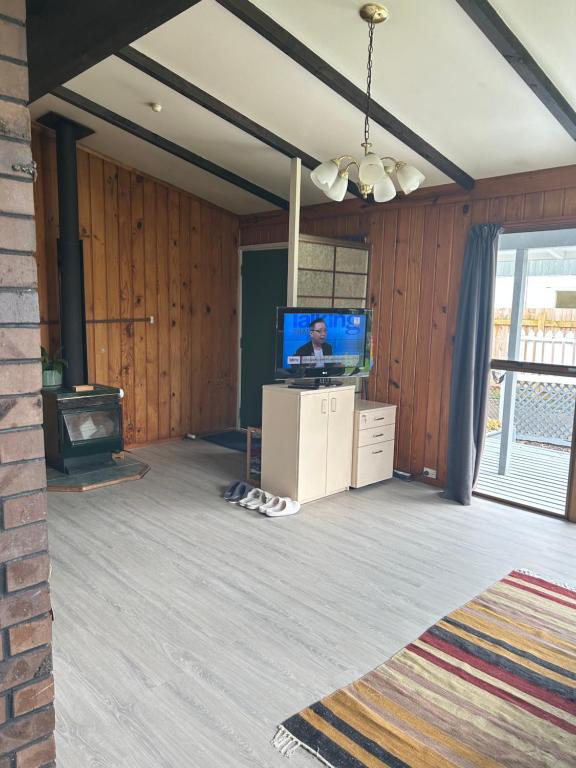 TV a/nebo společenská místnost v ubytování Sister’s place