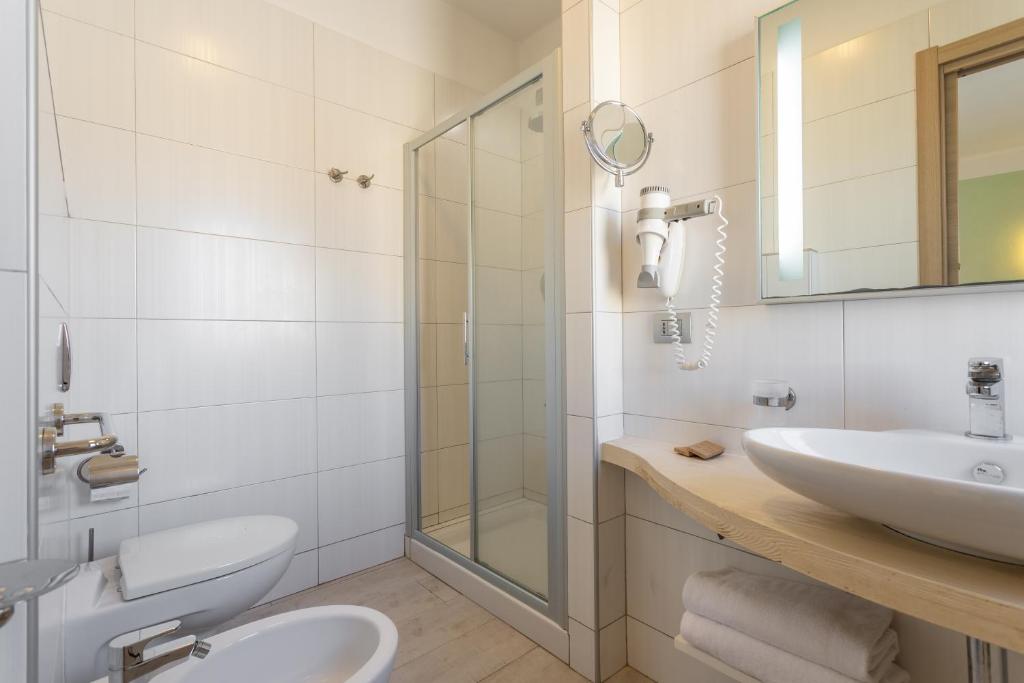 Koupelna v ubytování Hotel Belvir