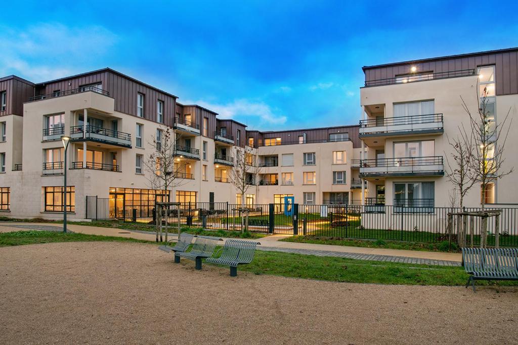 Budova, kde se aparthotel nachází