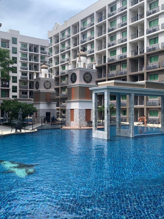 Πισίνα στο ή κοντά στο High floor Nice pool View near walking street Arcadia beach 高楼层泳池景 高速网络 智能电视