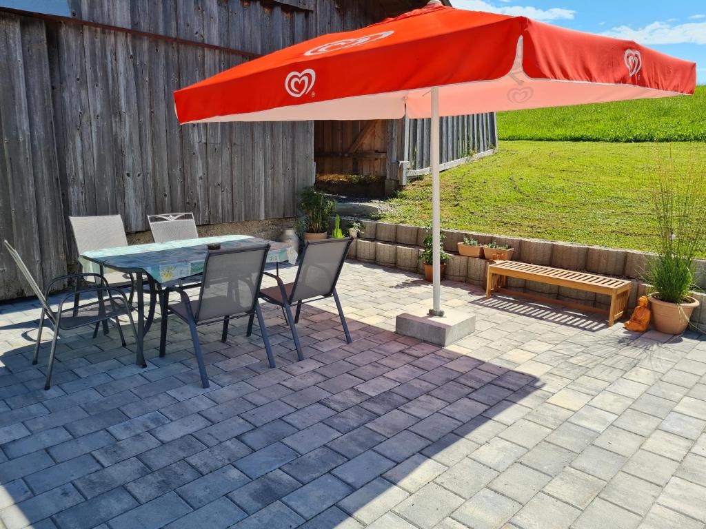 Patio nebo venkovní prostory v ubytování Ferienwohnung Waldfrieden