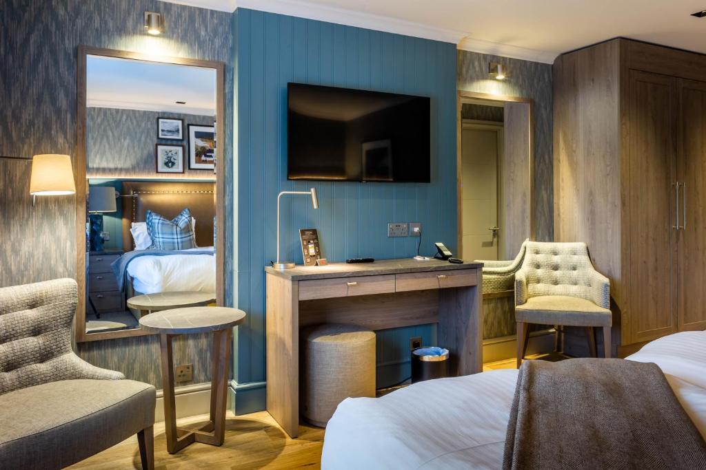 Auchrannie Resort - King Room With Garden View