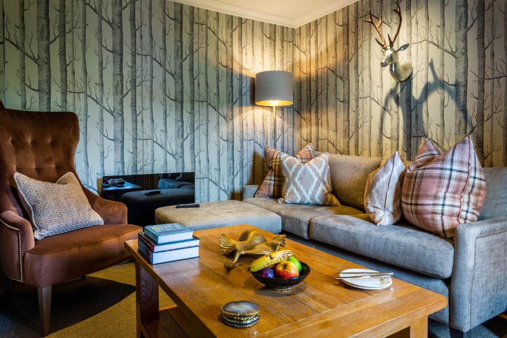 Auchrannie Resort - Junior Suite