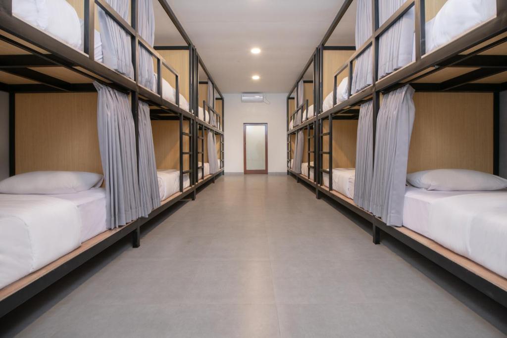 Villa Bunga Hotel - 11