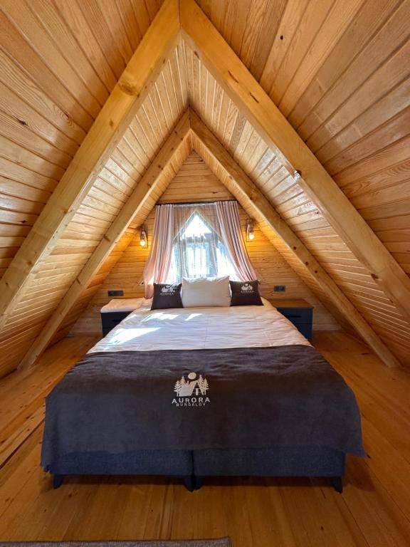Postel nebo postele na pokoji v ubytování Aurora Suit Bungalov
