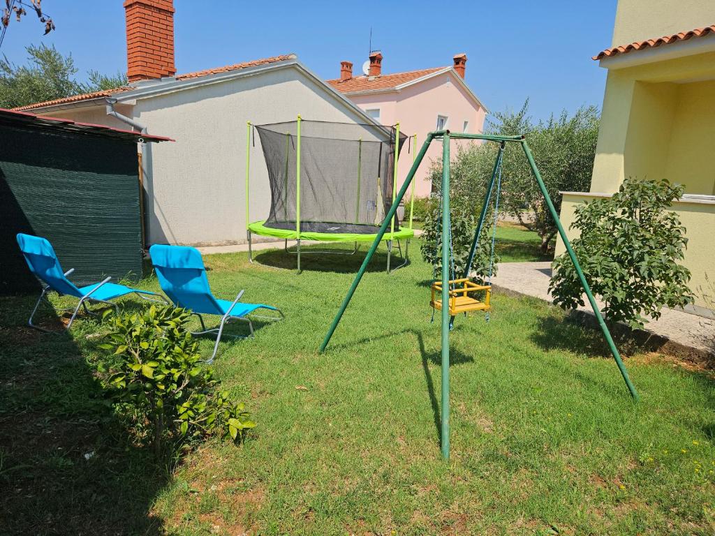 Zahrada ubytování Apartmani Prodan 2