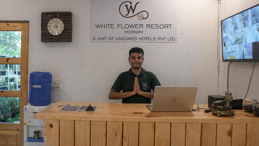 Hosté ubytování Whiteflower Resort Morjim