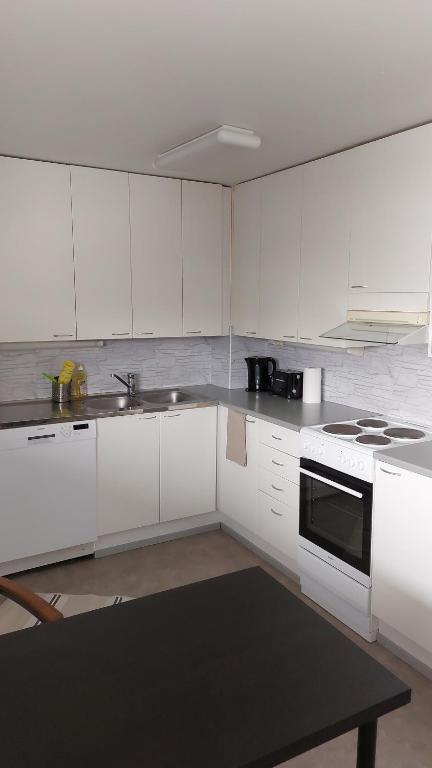 Η κουζίνα ή μικρή κουζίνα στο Apartment in Kauhajoki, Yrjöntie 5