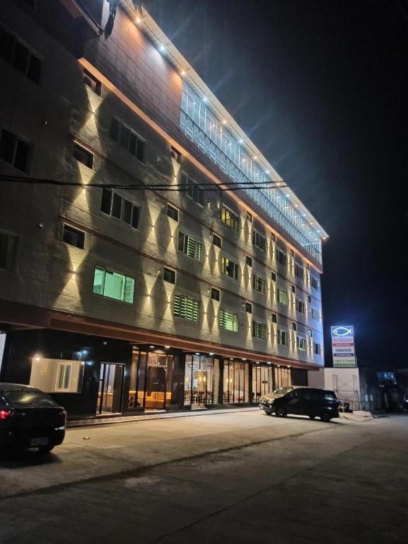 Budova, kde se hotel nachází