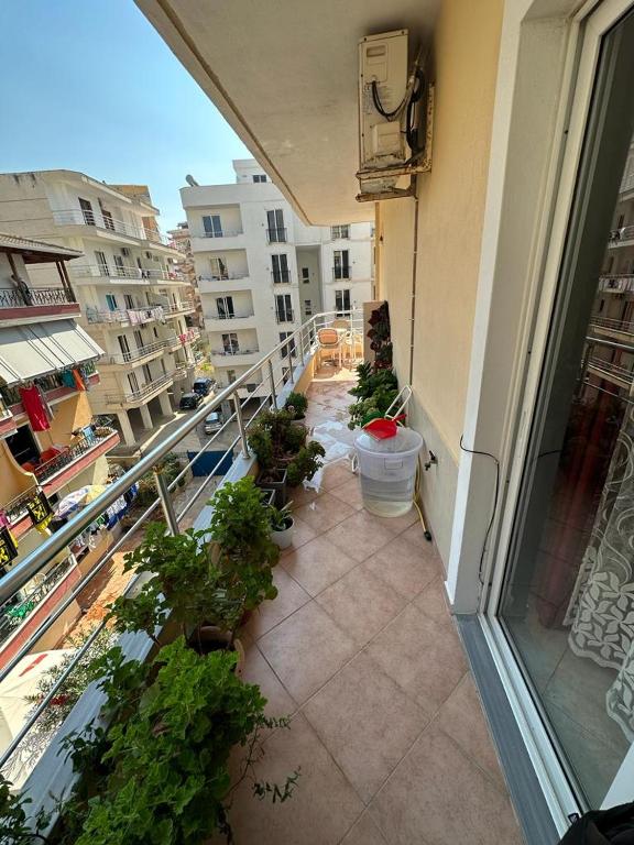 Klodiana Apartment - Image 7
