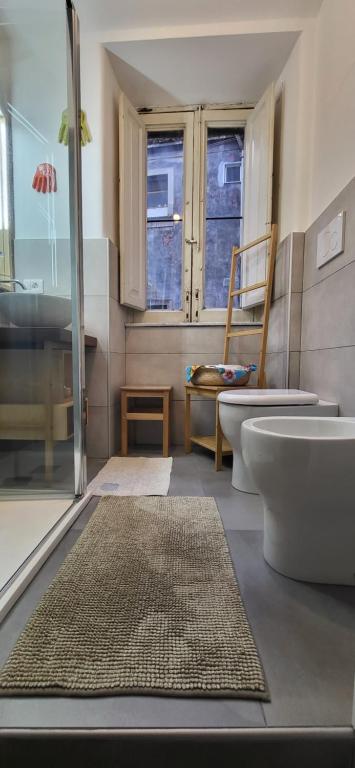 A bathroom at Casa Maravì