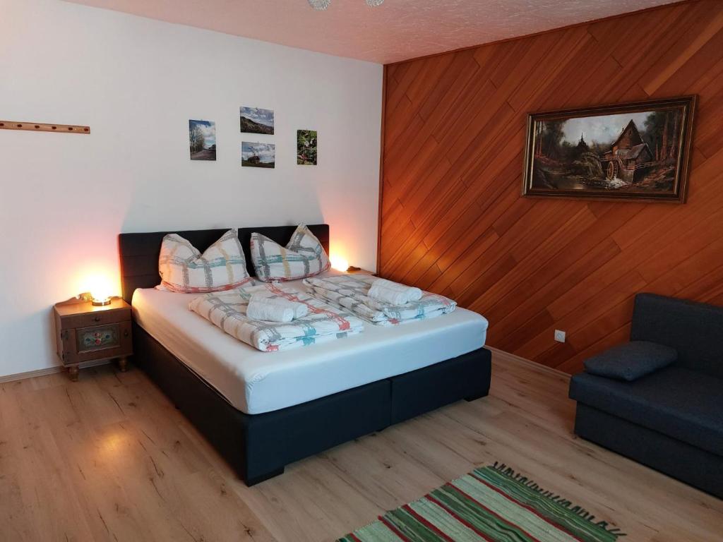 Postel nebo postele na pokoji v ubytování Ferienwohnung Heimberger
